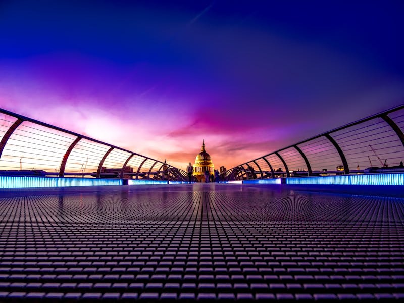 Urban Pedestrian Bridge Structure